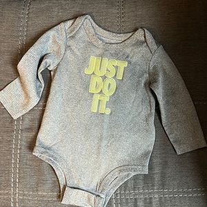 Nike just do it long sleeve baby boy grey onesie 12 months